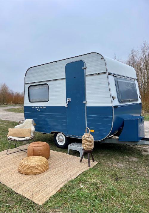 Wohnwagenfarbe Pacific Blue 