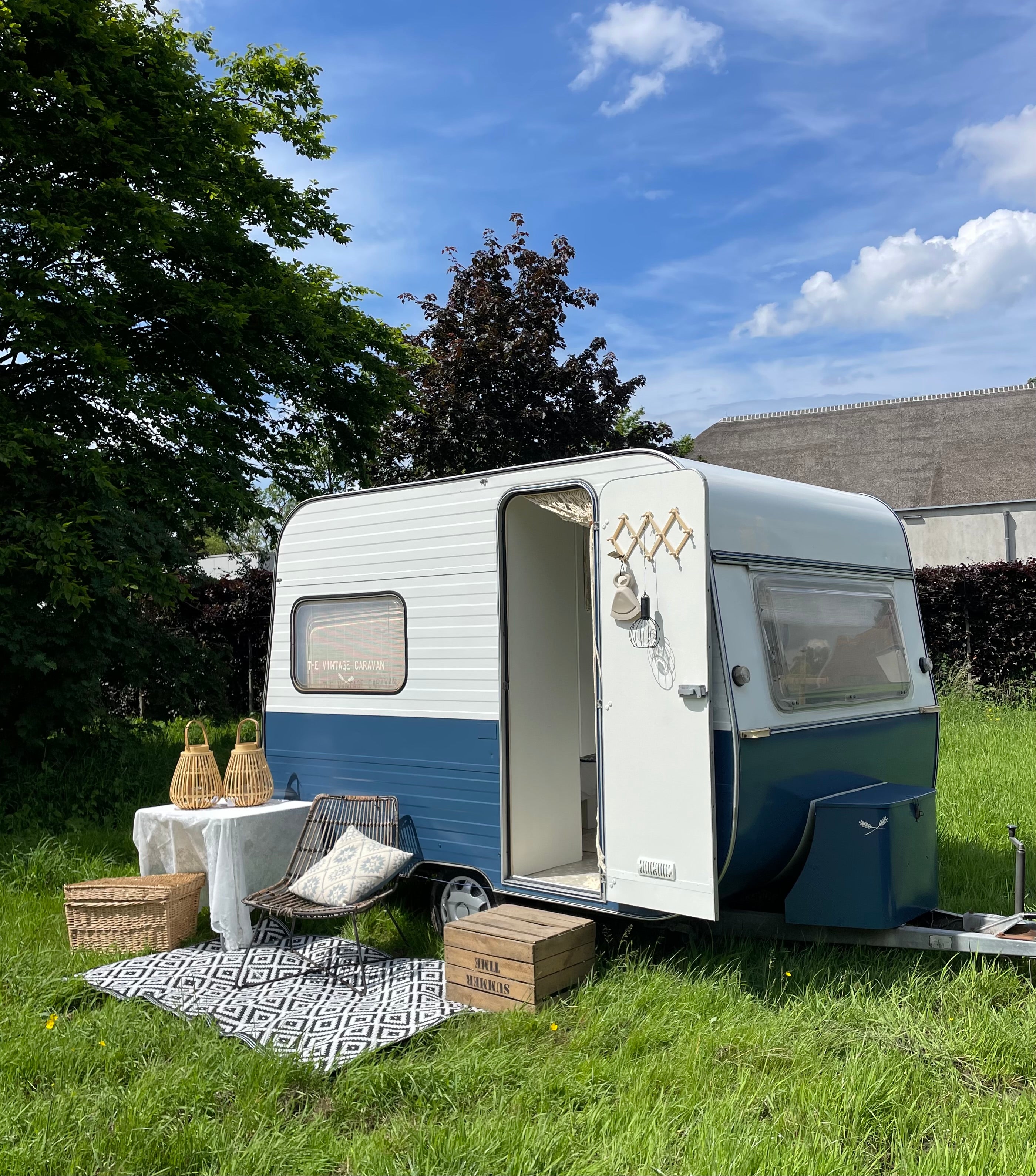 Wohnwagenfarbe Pacific Blue 