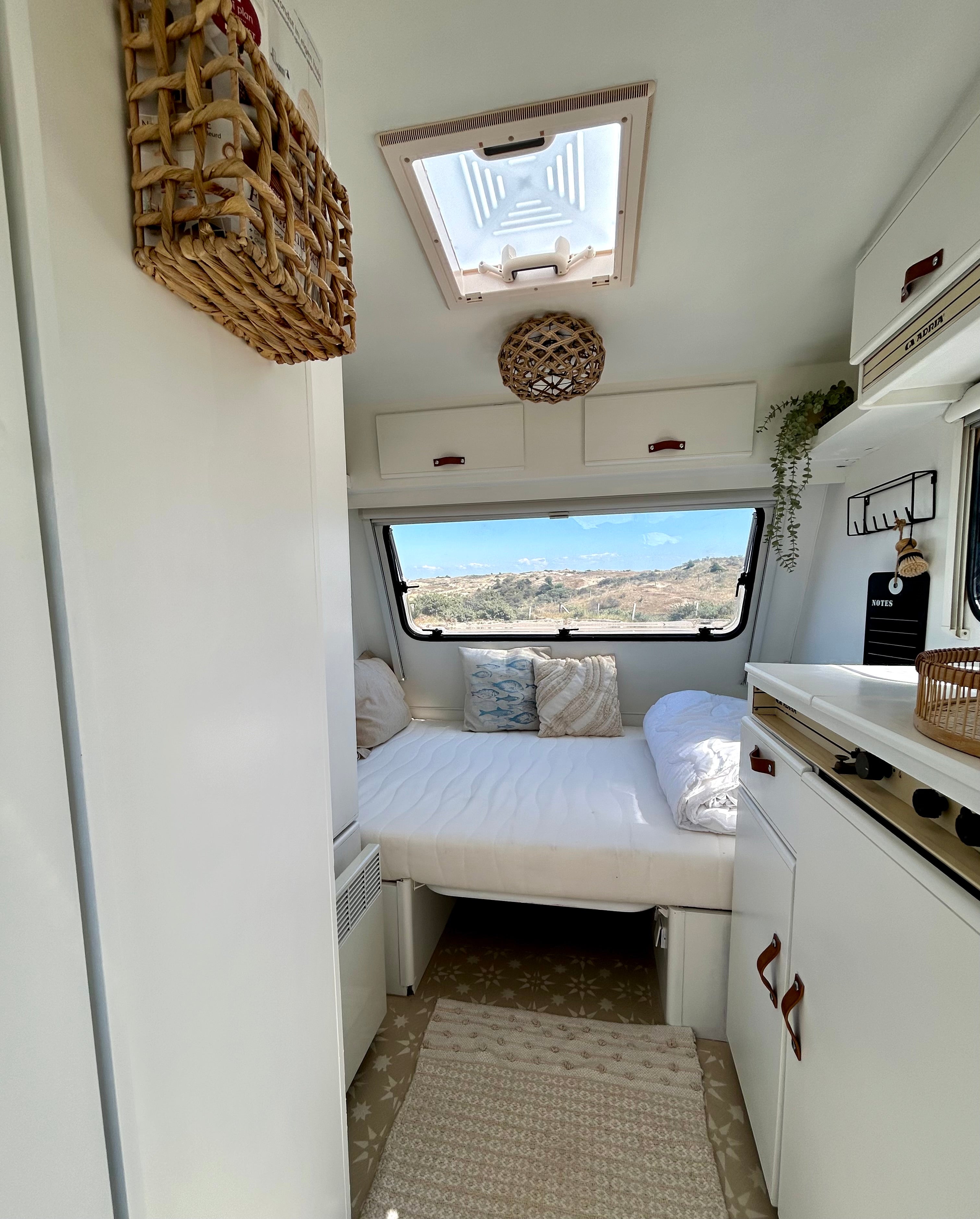 Adria Prima - ÄHNLICHES MODELL BALD ERHÄLTLICH!