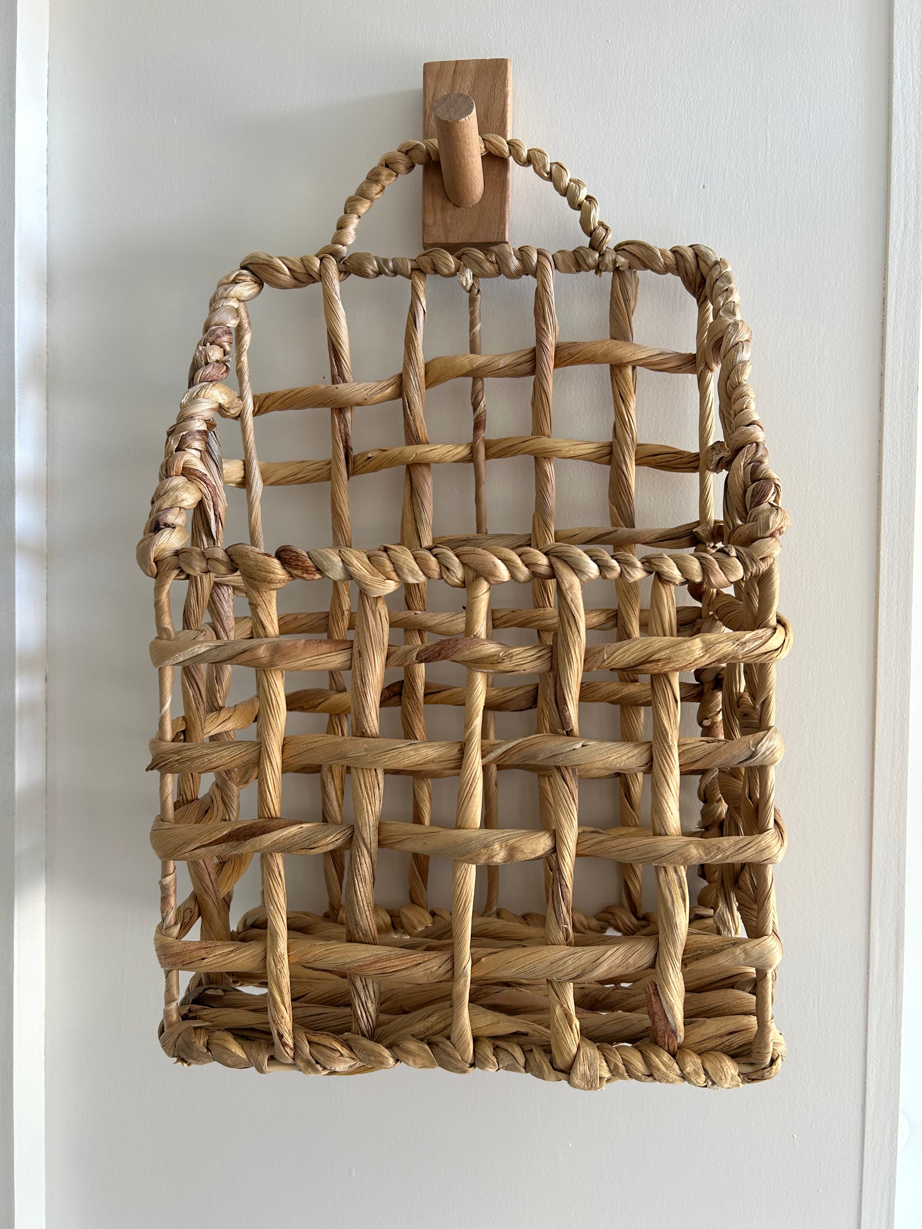 Hängekorb aus Weide