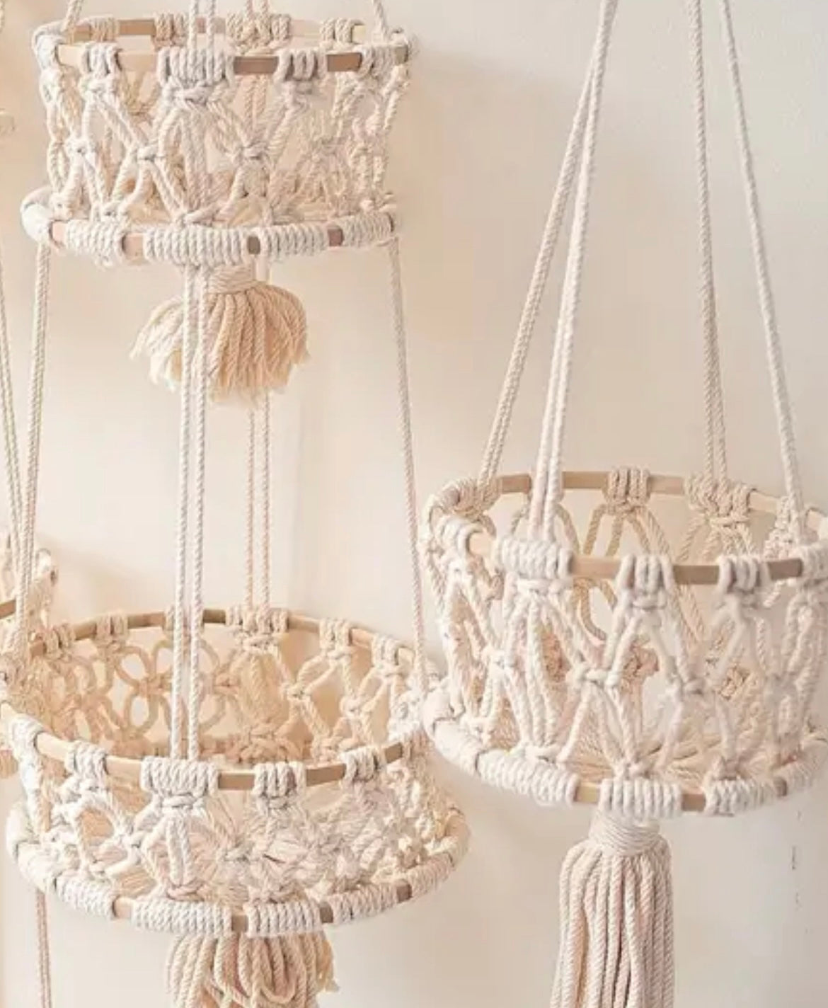 Boho-Hängekorb mit zwei Ebenen | Makramee für Wohnwagen und Wohnmobile