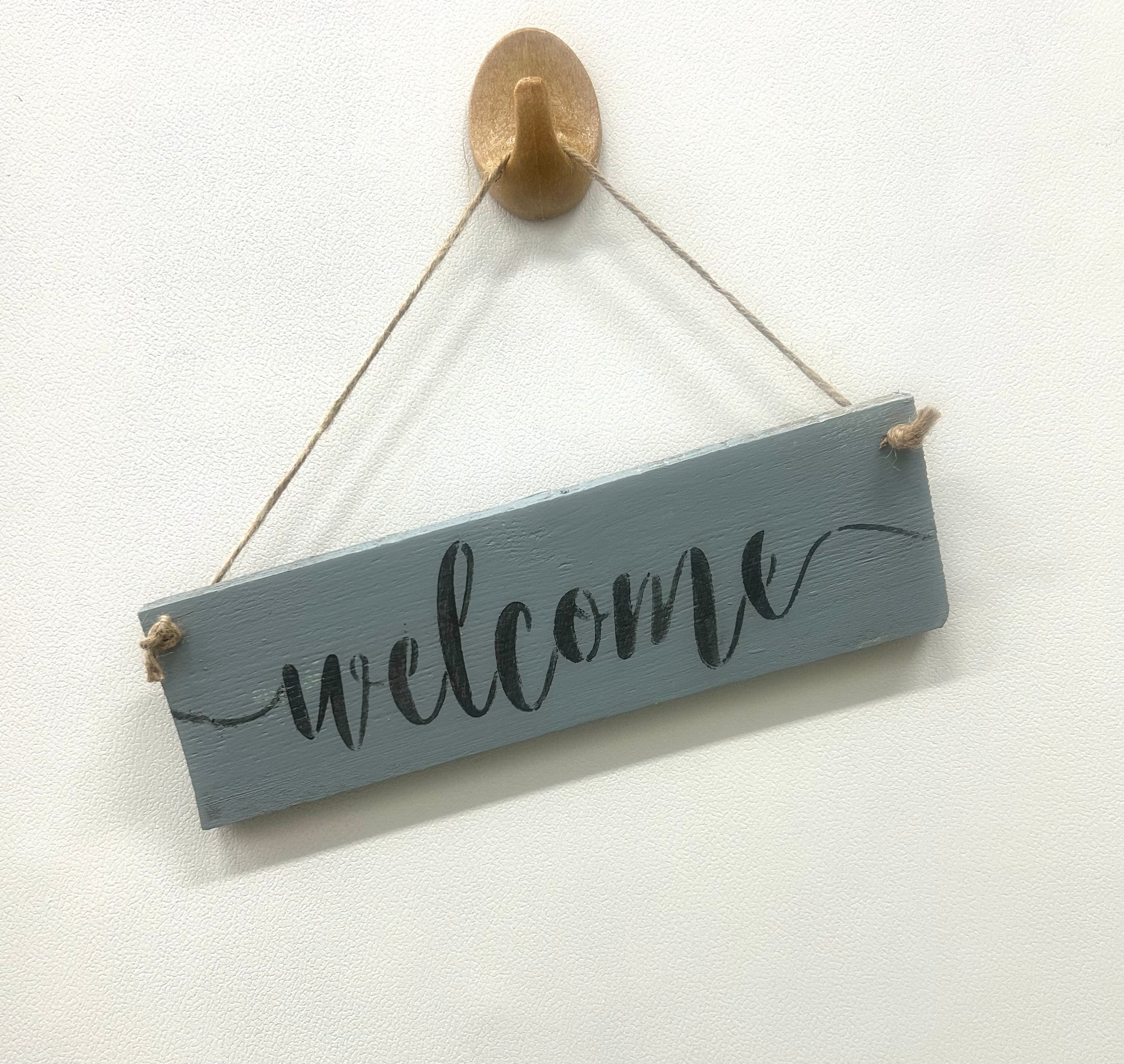 Stabiles Holzschild WILLKOMMEN