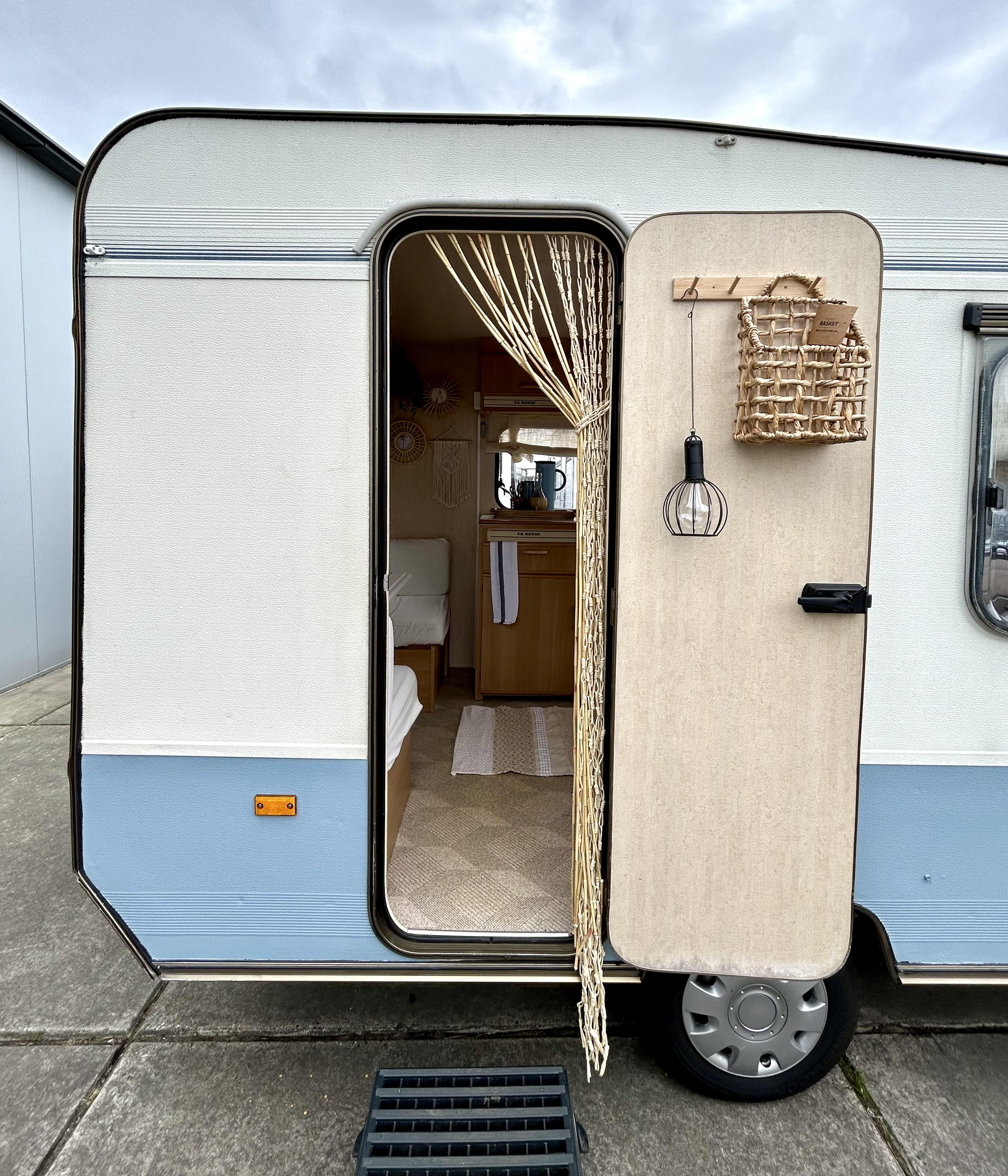 Hängekorb aus Weide