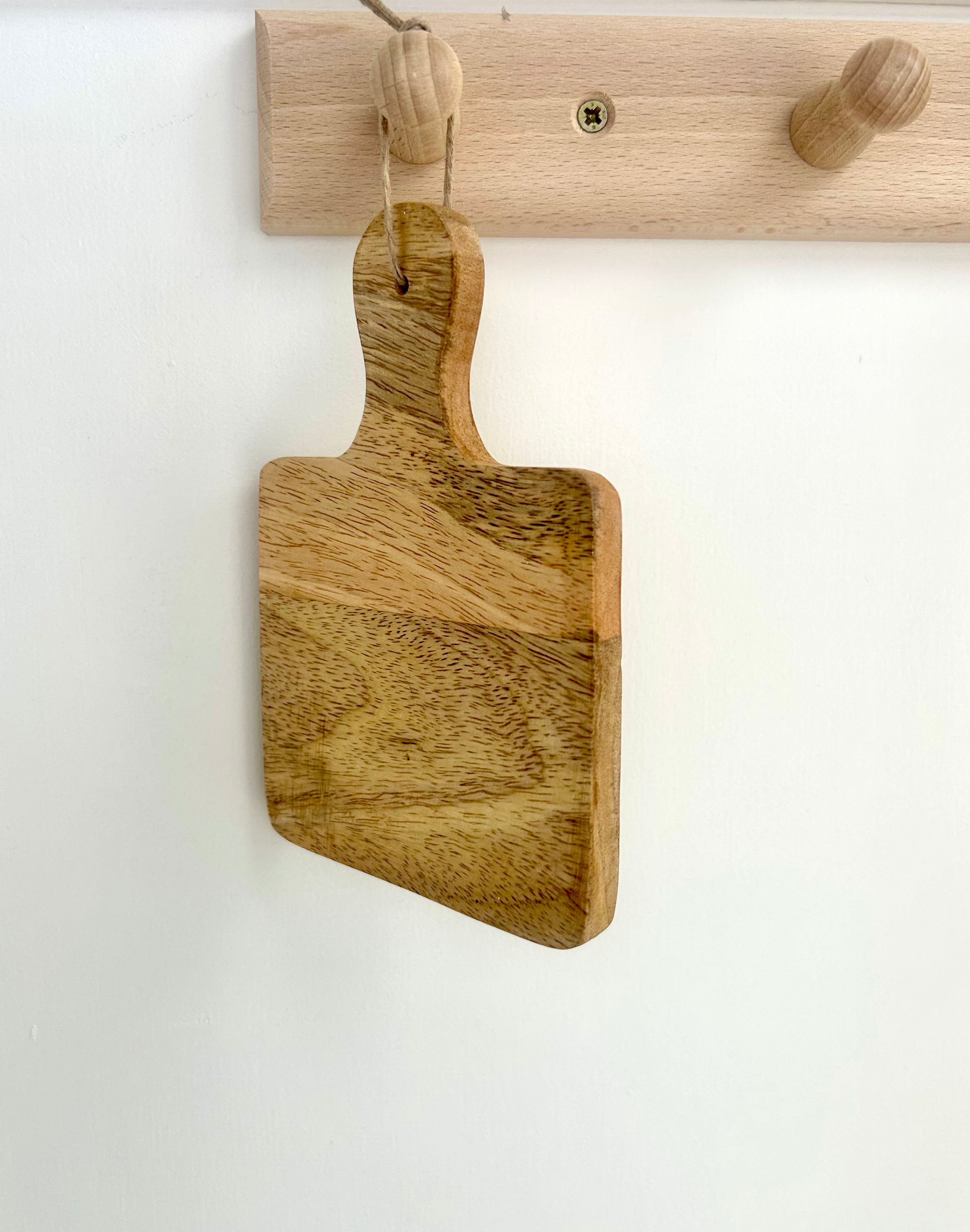 Knopfleiste aus Bambus mit 4 Haken – Boho-Wohnwagen-Interieur