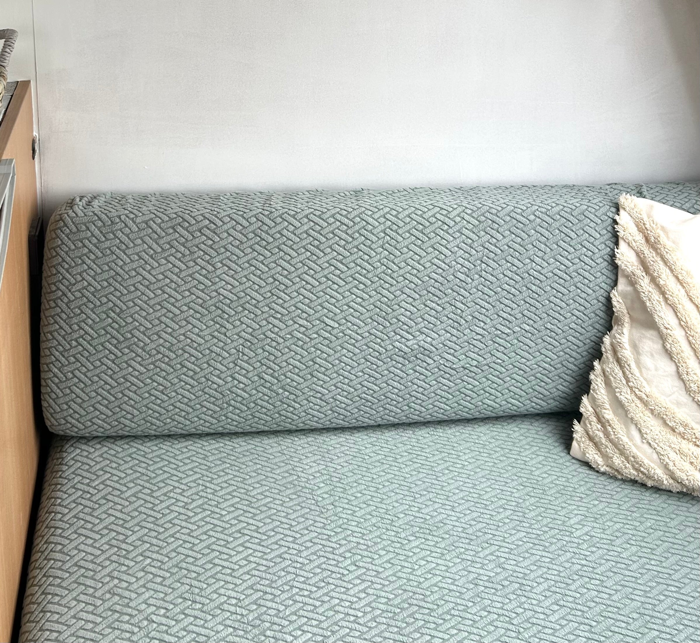 Sitzbankbezüge für Züge – DIY-Wohnwagenrenovierung