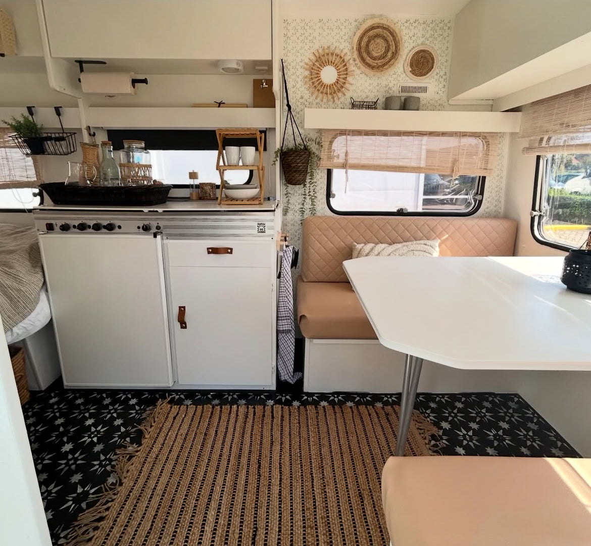 Boho-Wohnwagen-Wandteller-Set – Rattan-Spiegel und Wanddekoration