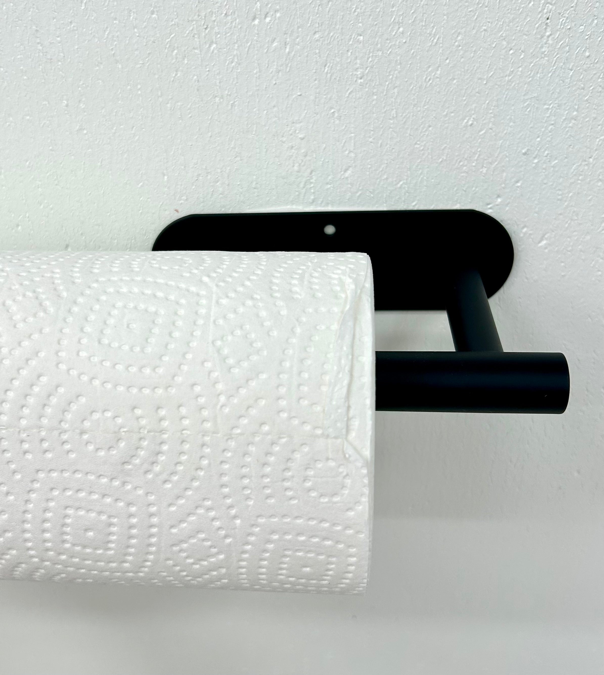 Schwarzer Küchenrollenhalter aus Metall – multifunktional für Wohnwagen