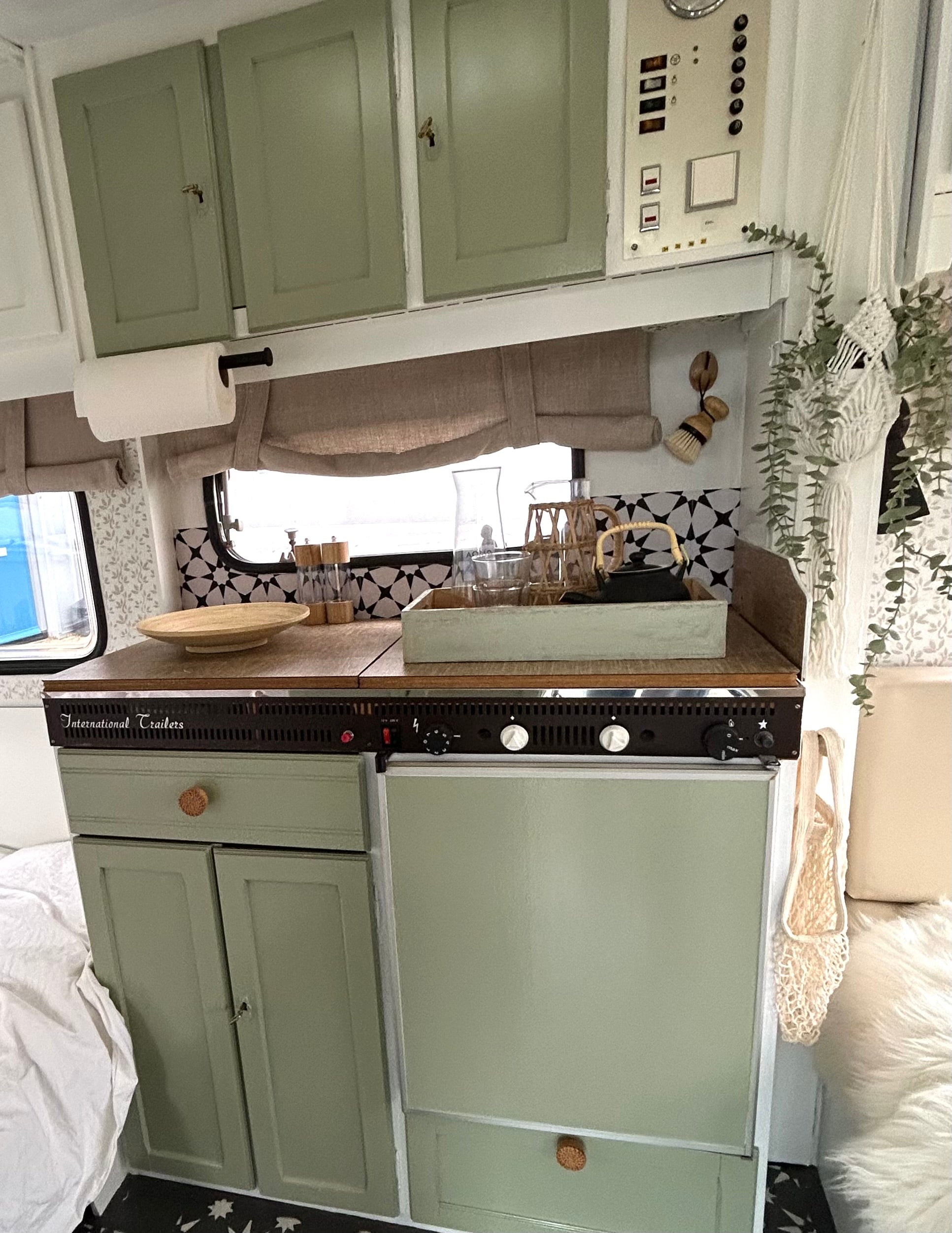 UMBAU - IT-Wohnwagen 